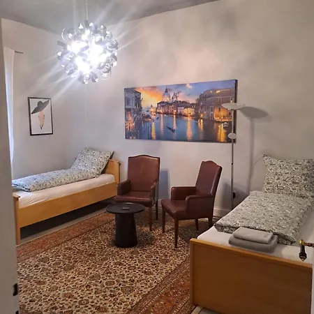 Apartment Geräumige 2-z-whg M Wohnküche Für 4 P Im 4 Og *