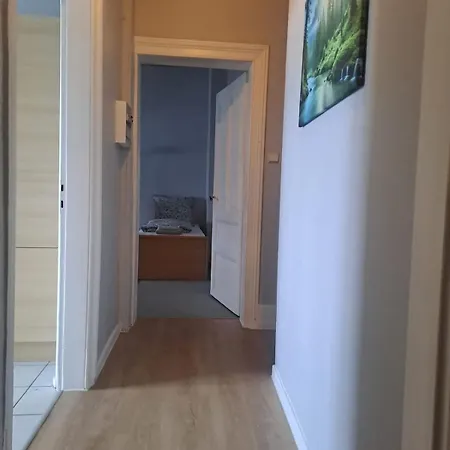 Apartment Geraeumige 2-z-whg M Wohnkueche Fuer 4 P Im 4 Og