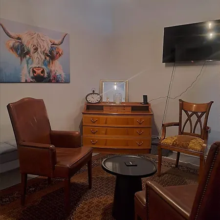 Apartment Geraeumige 2-z-whg M Wohnkueche Fuer 4 P Im 4 Og
